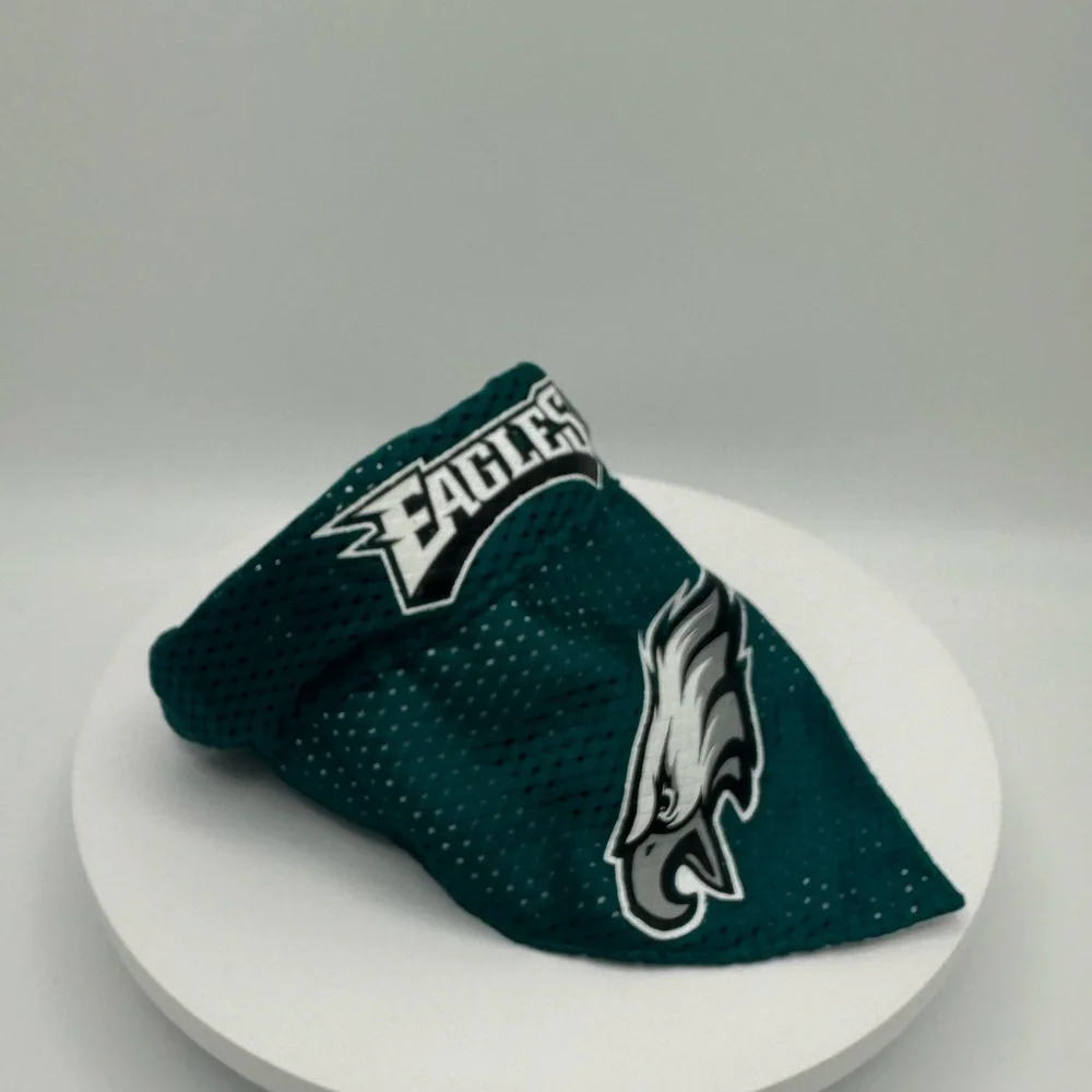 PHILADELPHIA EAGLES Reversible Pet Bandana with adjustable collar, S, 12-18”